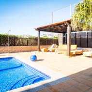 Resale - Villa -
El Valle Golf Resort