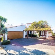 Resale - Villa -
El Valle Golf Resort