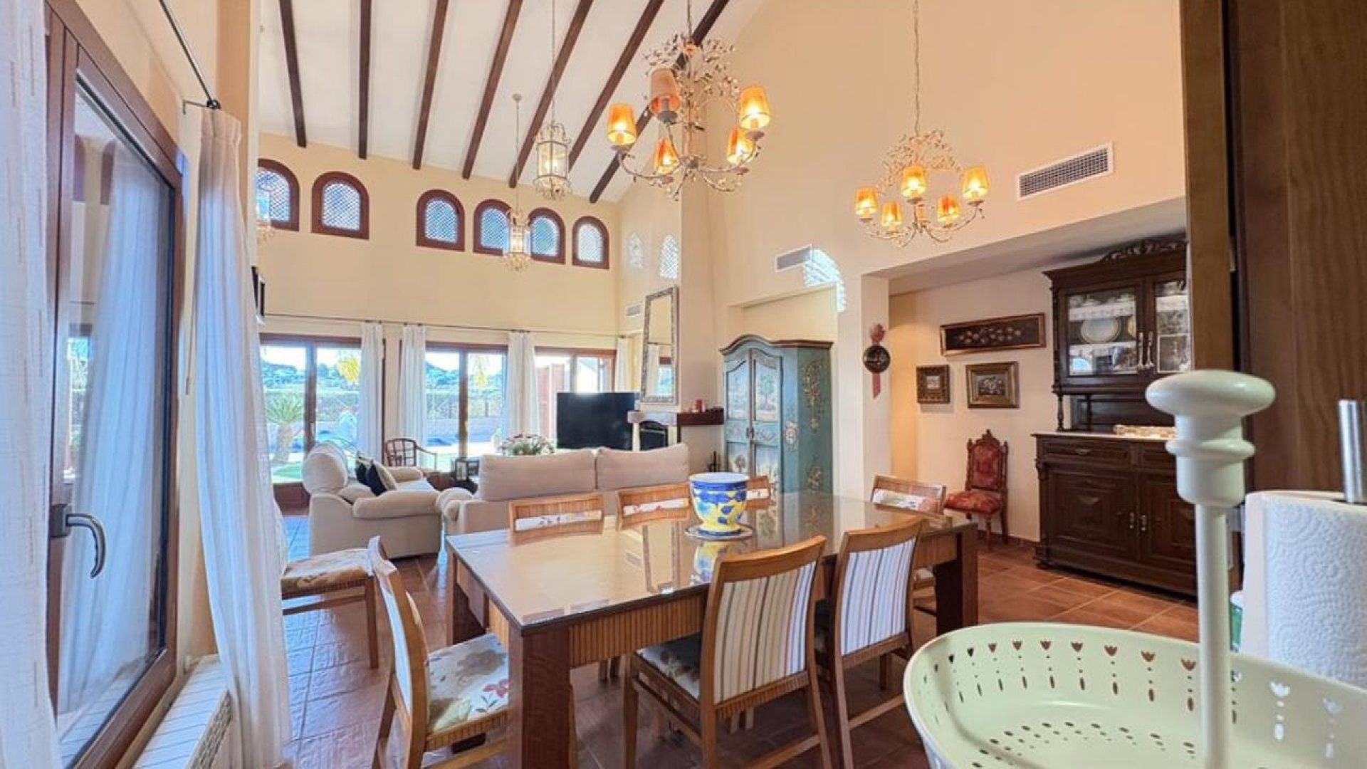 Resale - Villa -
El Valle Golf Resort