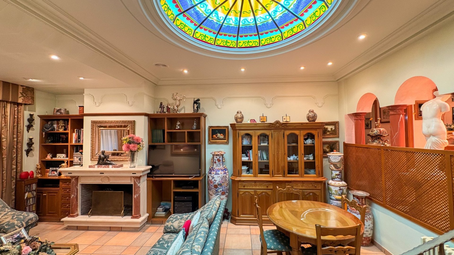 Resale - Villa -
Elche - Altzabares Alto