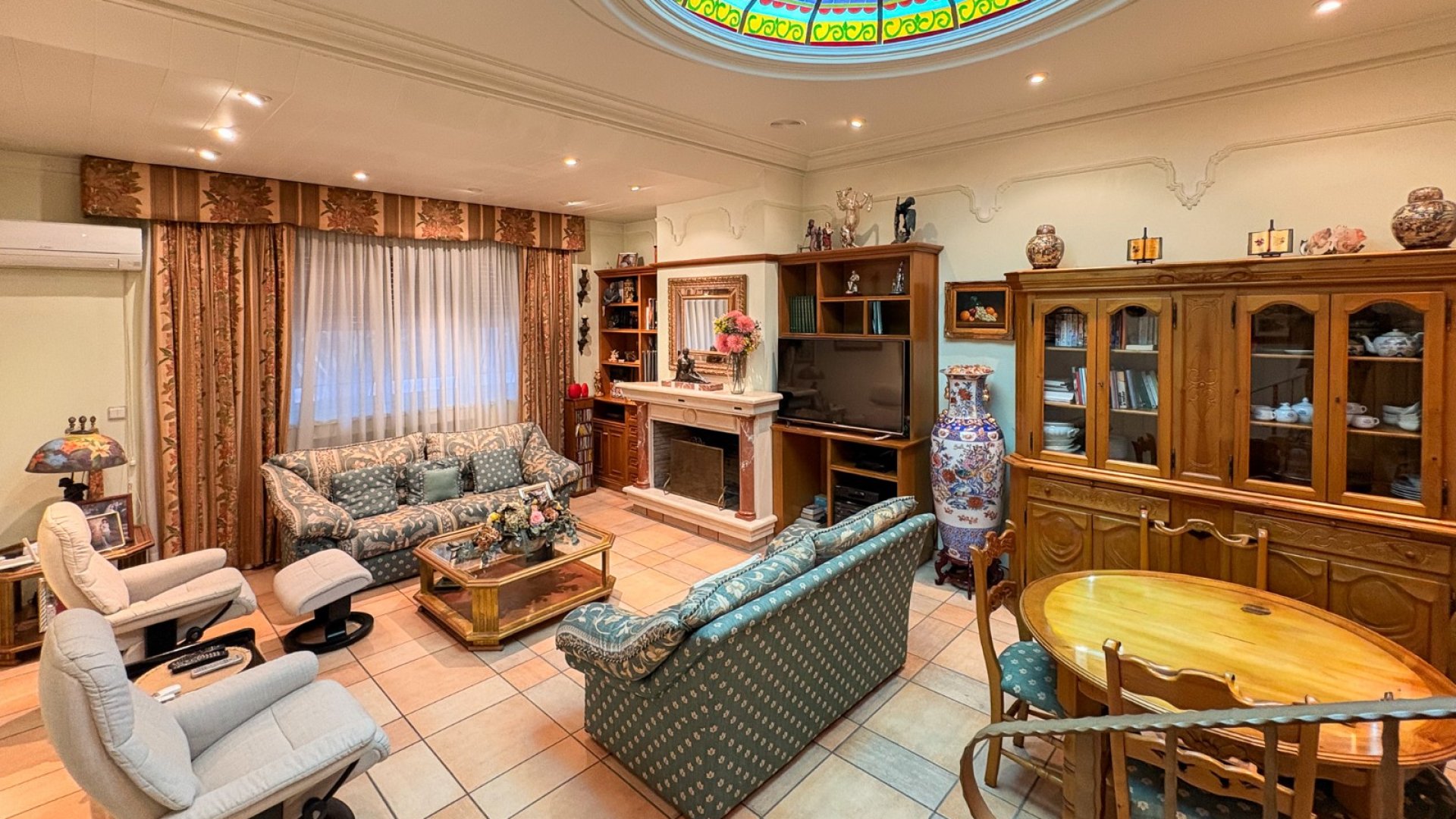 Resale - Villa -
Elche - Altzabares Alto