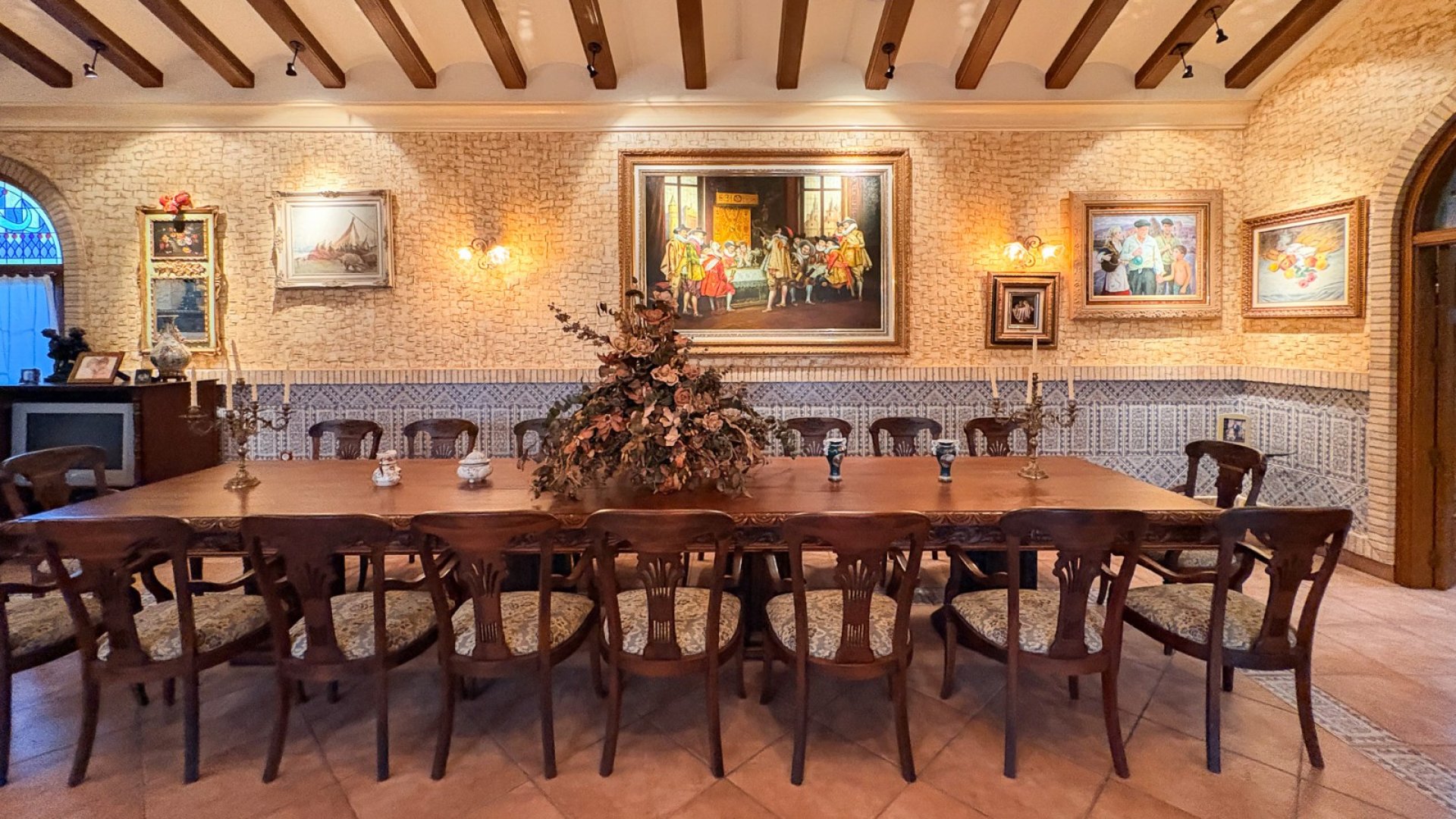 Resale - Villa -
Elche - Altzabares Alto