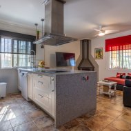 Resale - Villa -
Elche - La Hoya