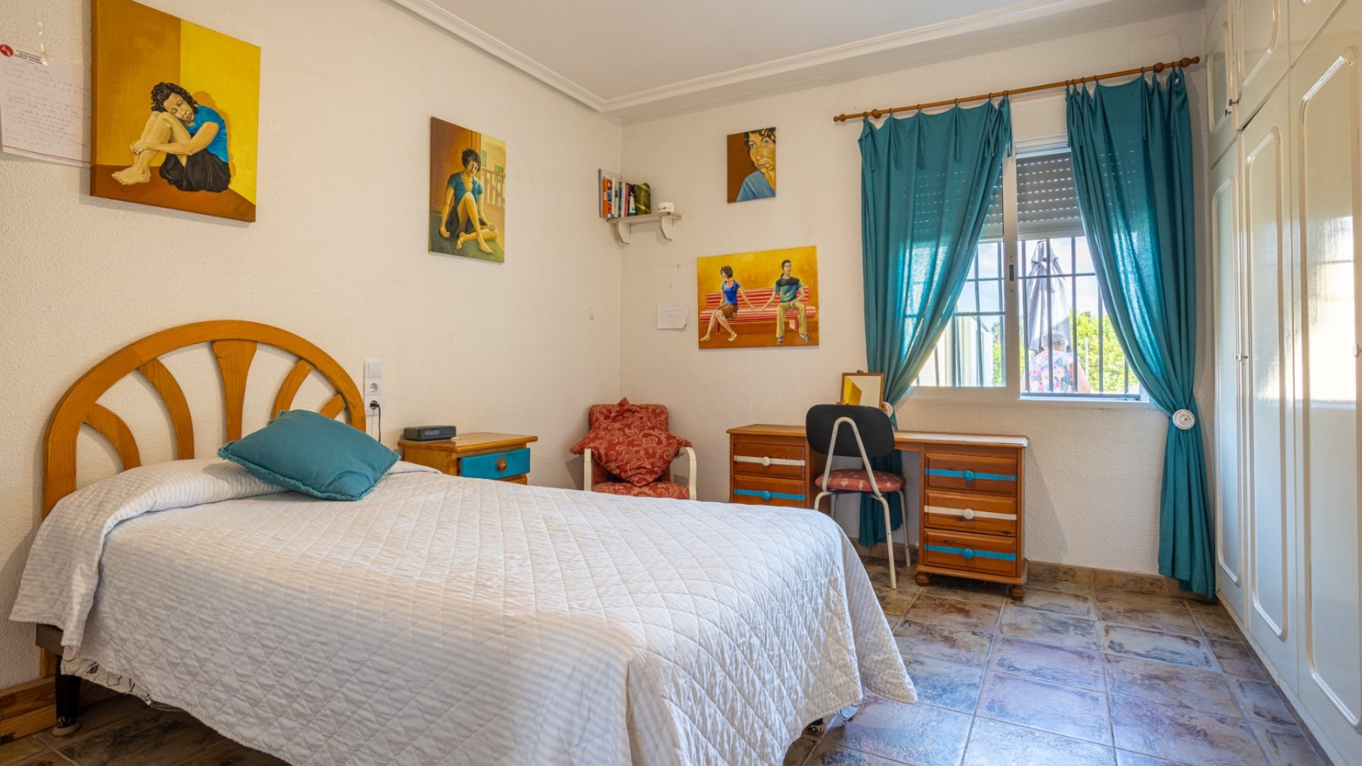Resale - Villa -
Elche - La Hoya