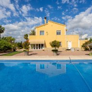 Resale - Villa -
Elche - La Hoya