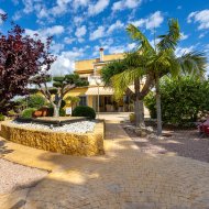Resale - Villa -
Elche - La Hoya