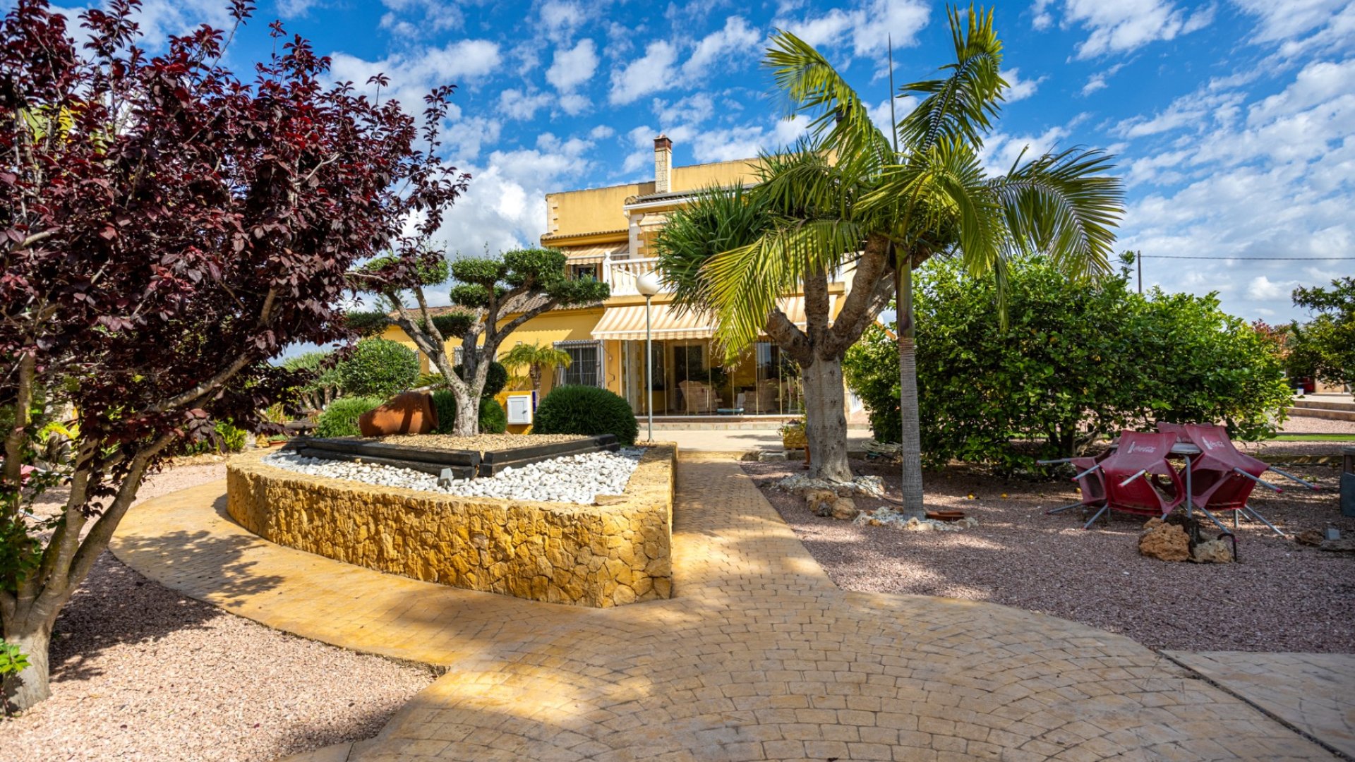 Resale - Villa -
Elche - La Hoya
