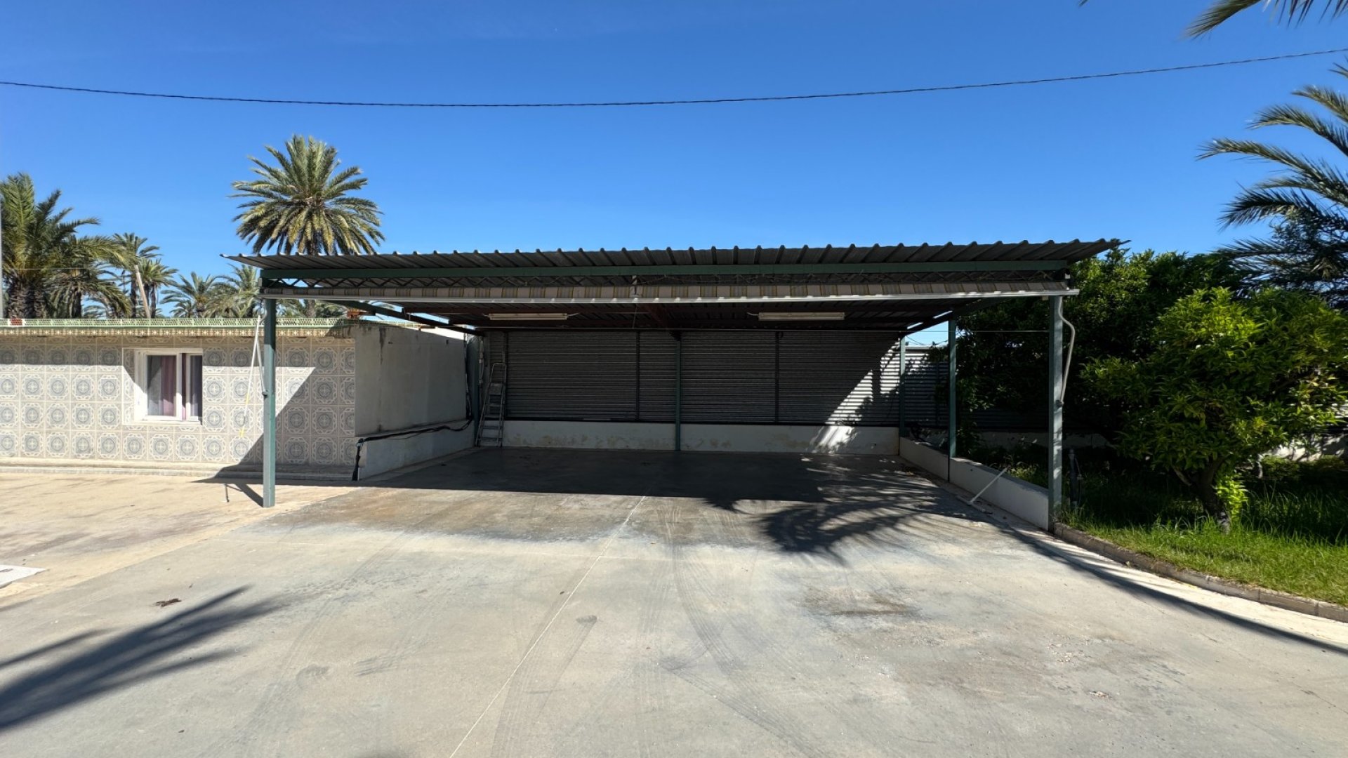 Resale - Villa -
Elche - Valverde