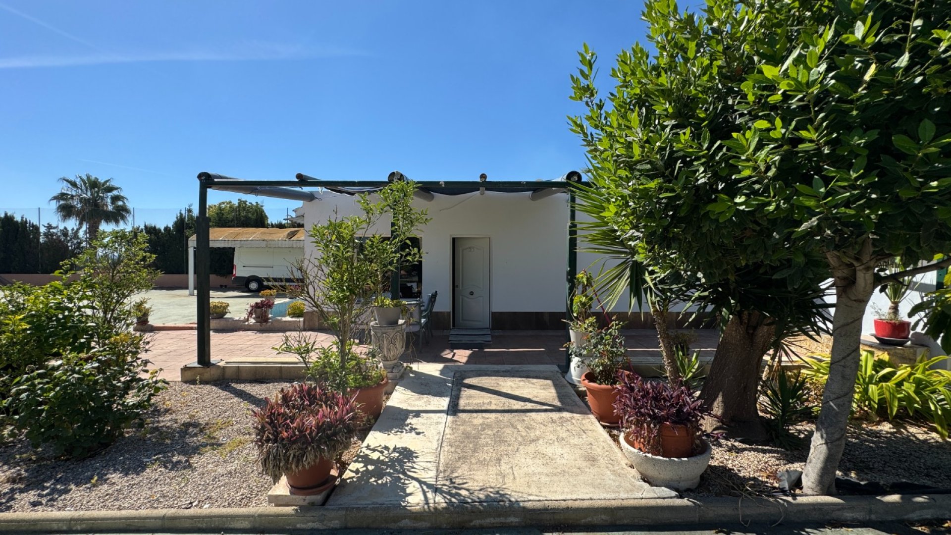 Resale - Villa -
Elche - Valverde