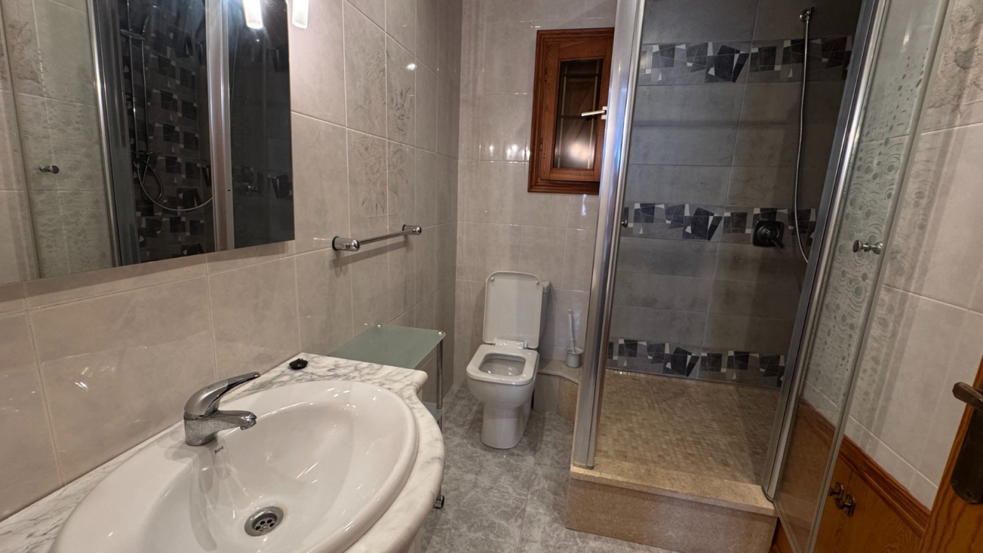 Resale - Villa -
Elche - Valverde