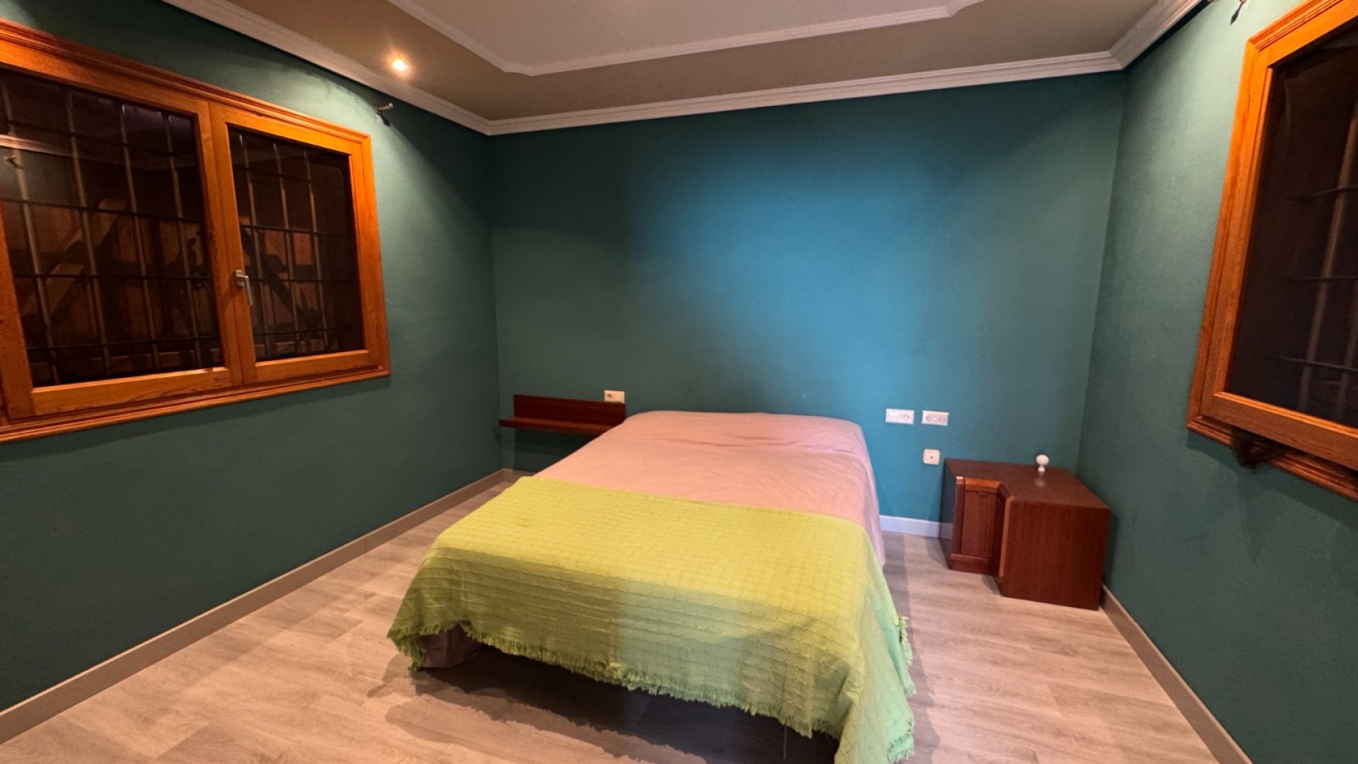 Resale - Villa -
Elche - Valverde