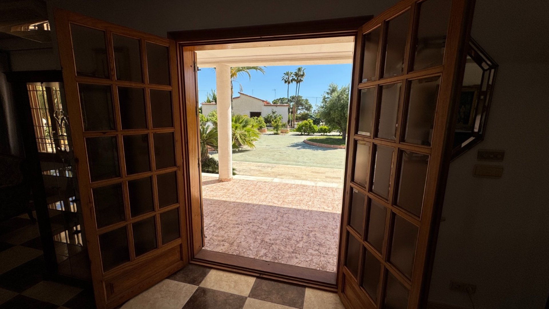 Resale - Villa -
Elche - Valverde