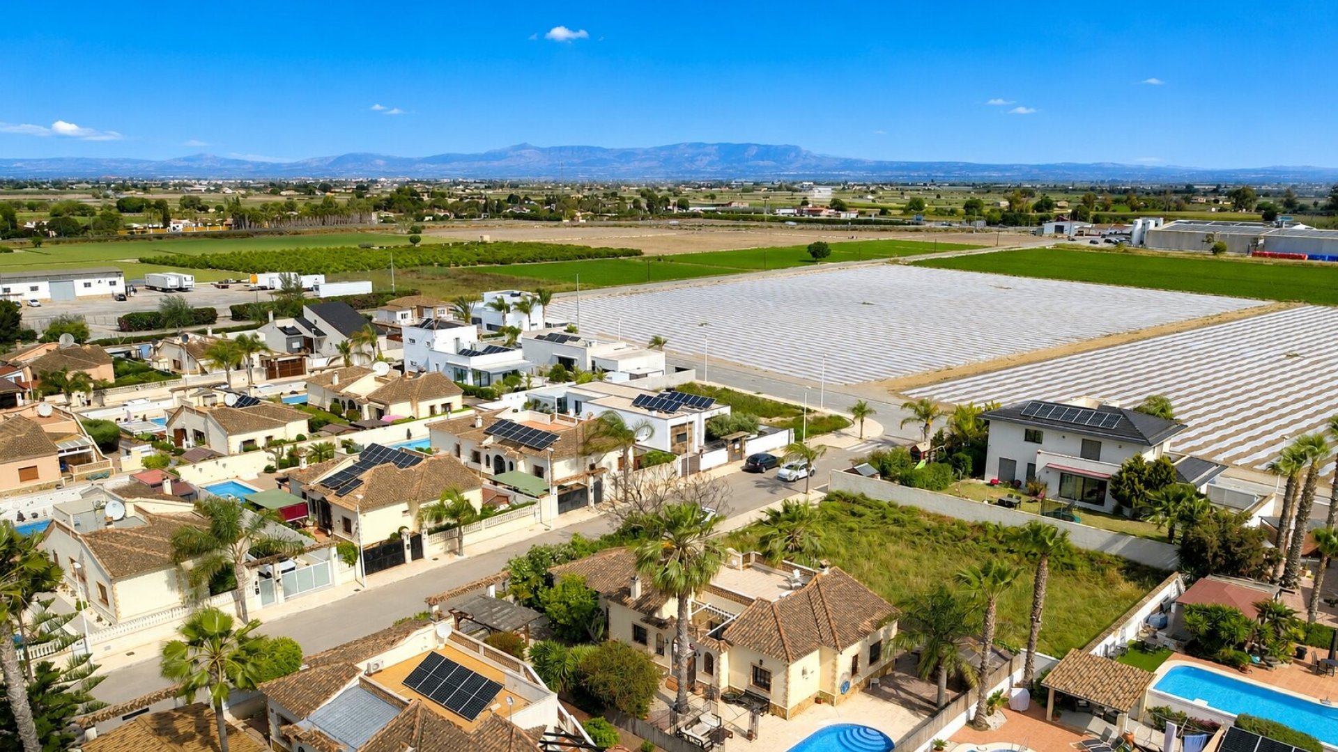 Resale - Villa -
Formentera del Segura - Fincas de La Vega
