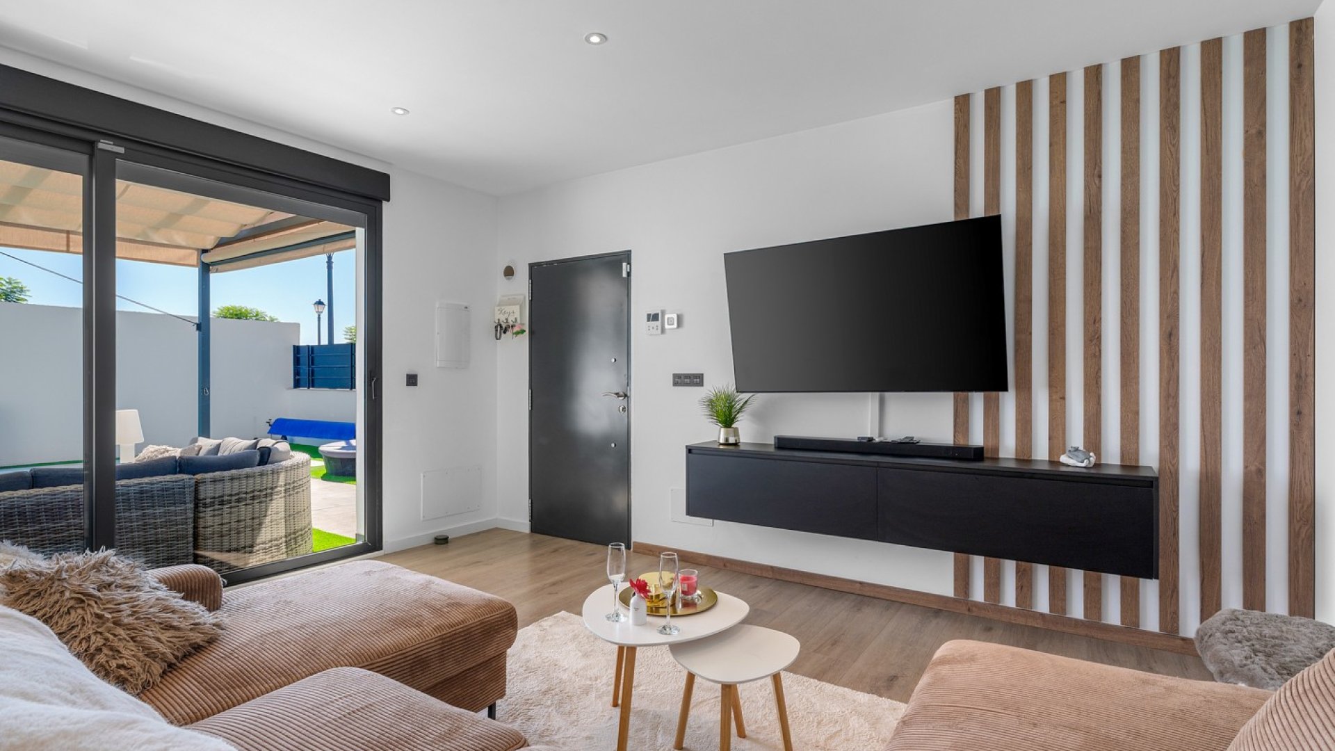 Resale - Villa -
Fortuna - Urbanizacion Las Kalendas