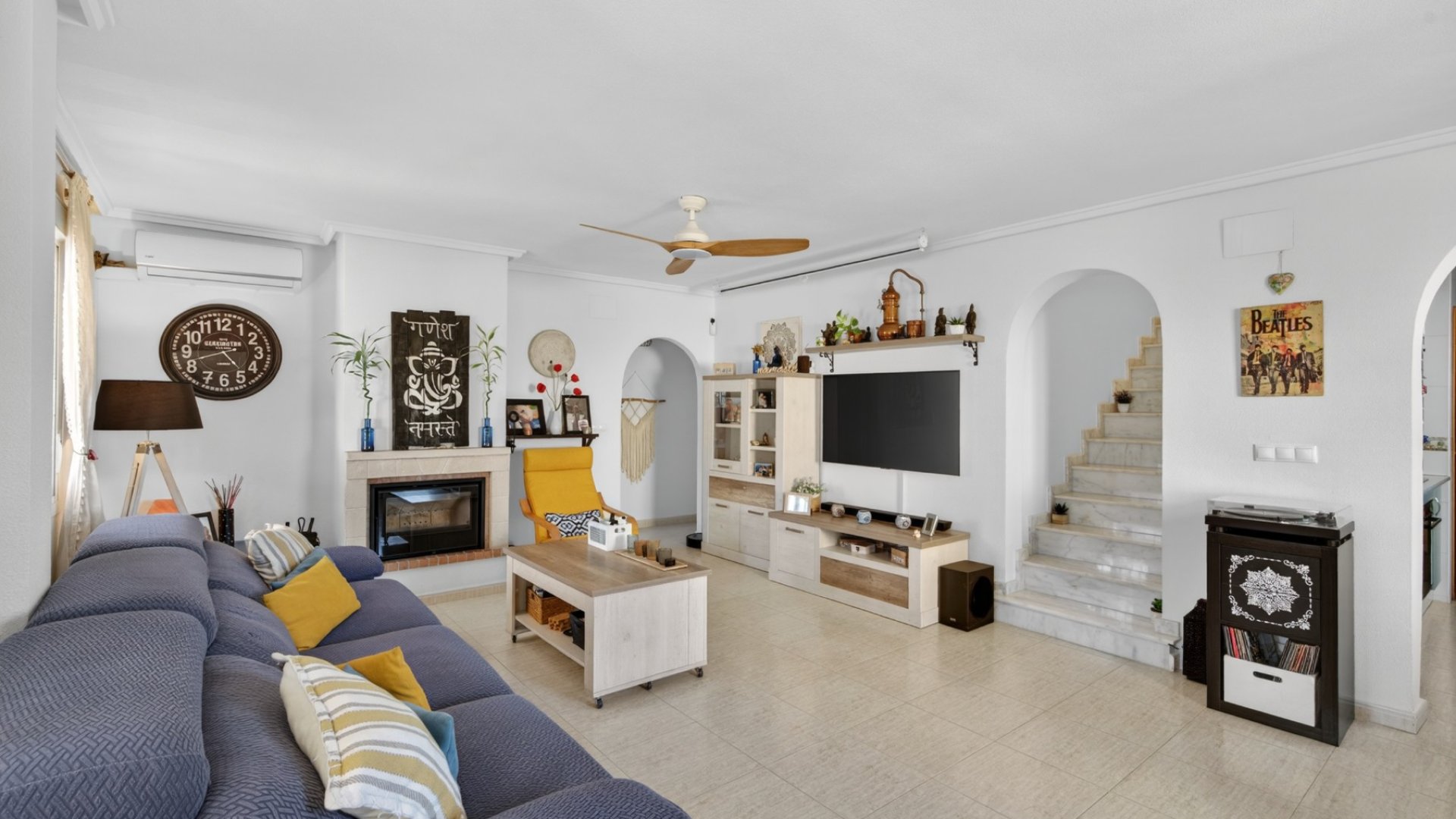 Resale - Villa -
Gran Alacant - Monte y Mar