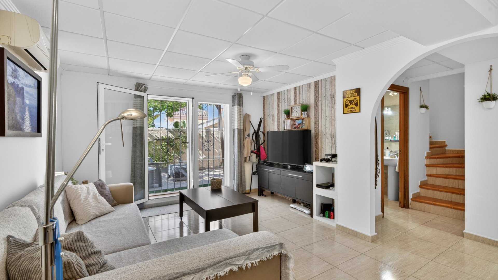 Resale - Villa -
Gran Alacant - Monte y Mar