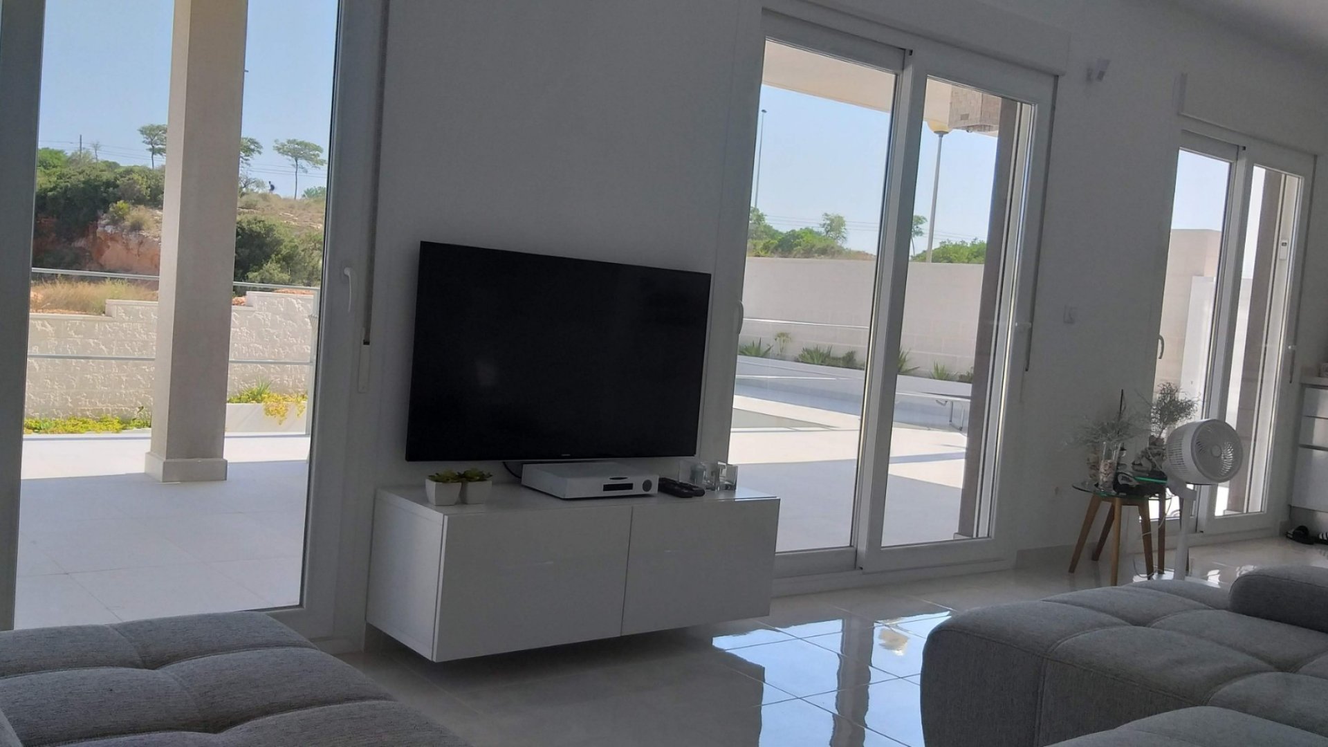 Resale - Villa -
Gran Alacant