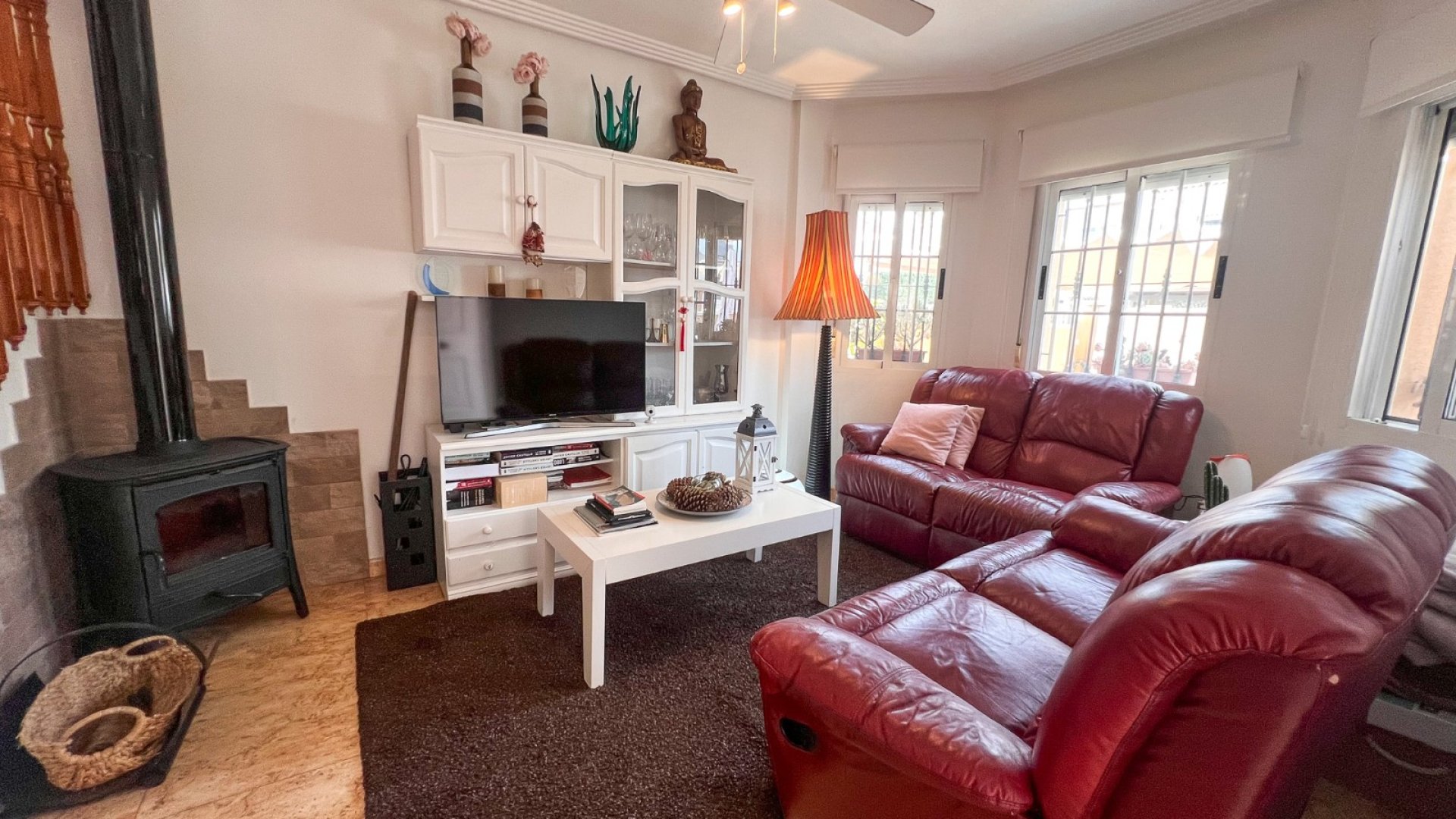 Resale - Villa -
Guardamar del Segura - El Raso