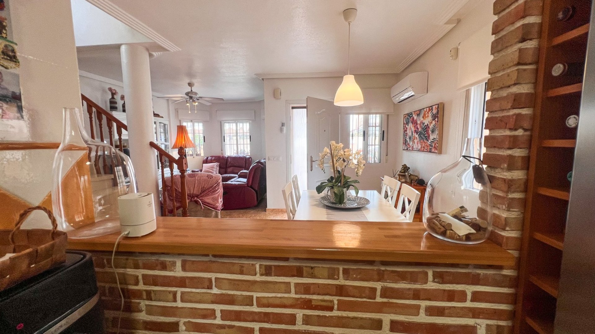 Resale - Villa -
Guardamar del Segura - El Raso