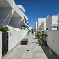Resale - Villa -
Guardamar del Segura - Urbanizaciones