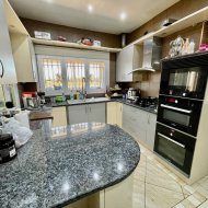 Resale - Villa -
Guardamar del Segura