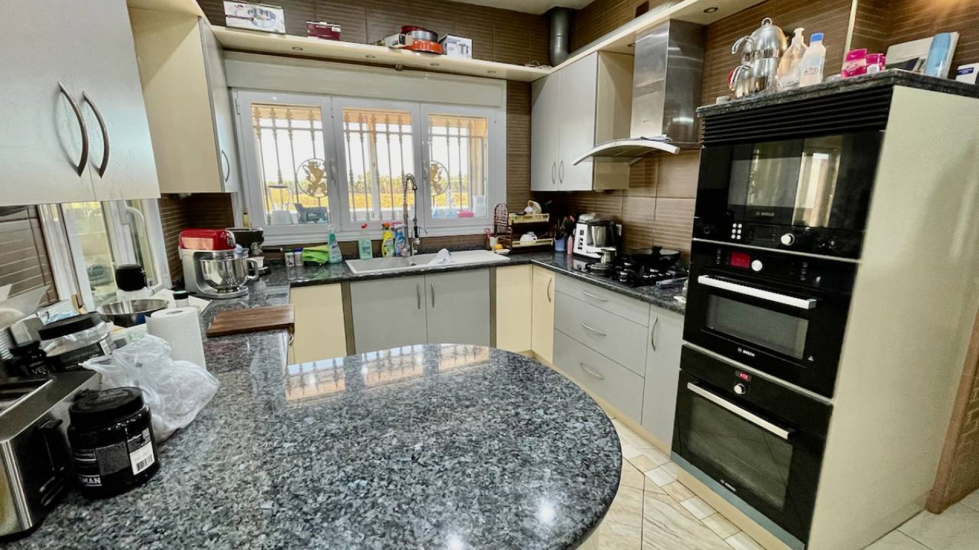 Resale - Villa -
Guardamar del Segura