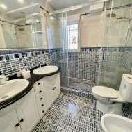 Resale - Villa -
Guardamar del Segura