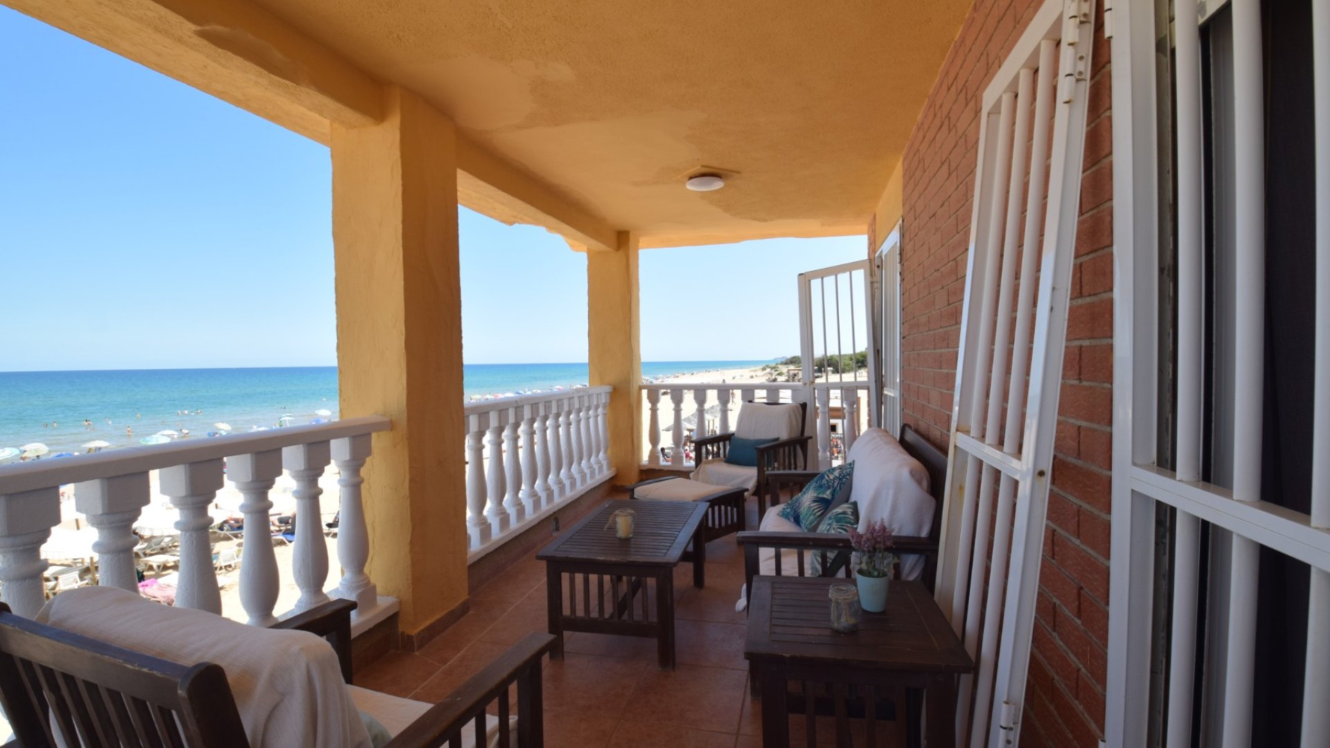 Resale - Villa -
Guardamar del Segura