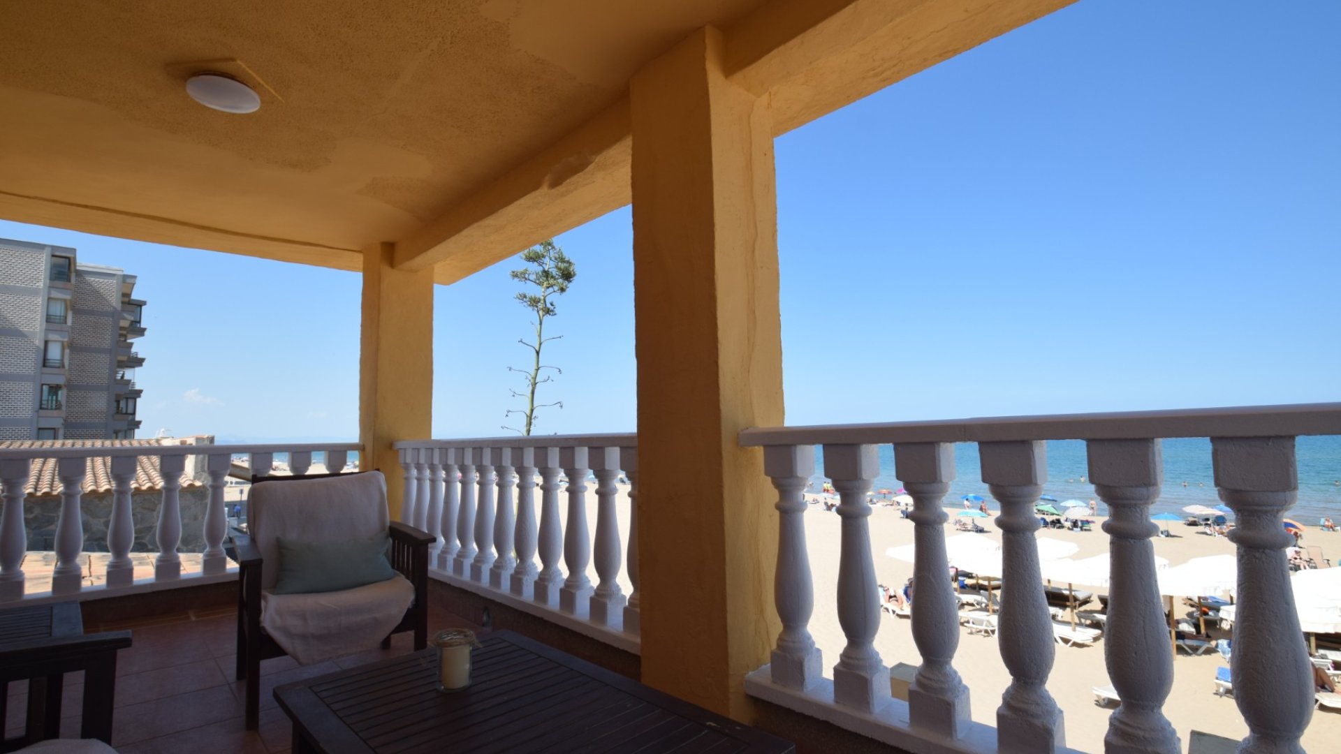Resale - Villa -
Guardamar del Segura