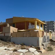 Resale - Villa -
Guardamar del Segura