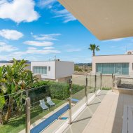 Resale - Villa -
Jacarilla - Vistabella