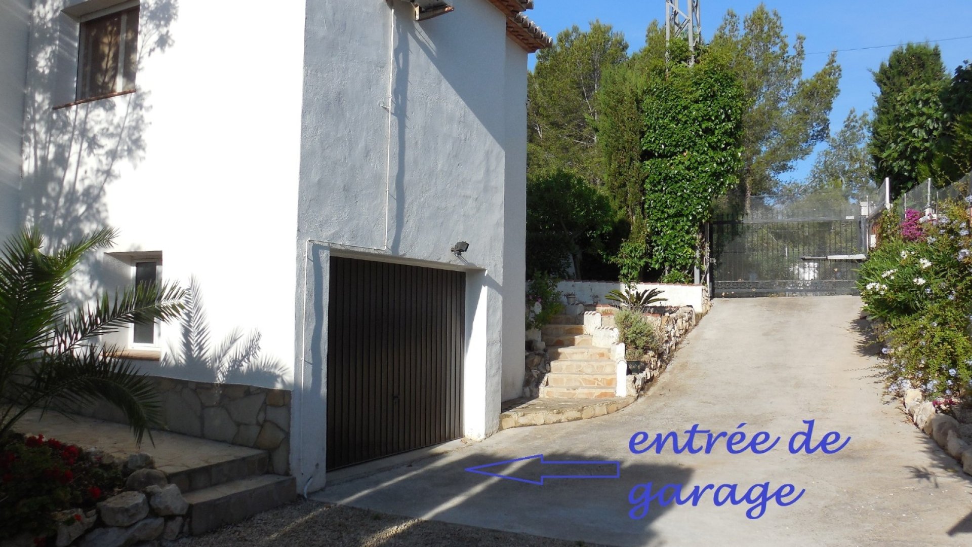 Resale - Villa -
Jávea - Cansalades