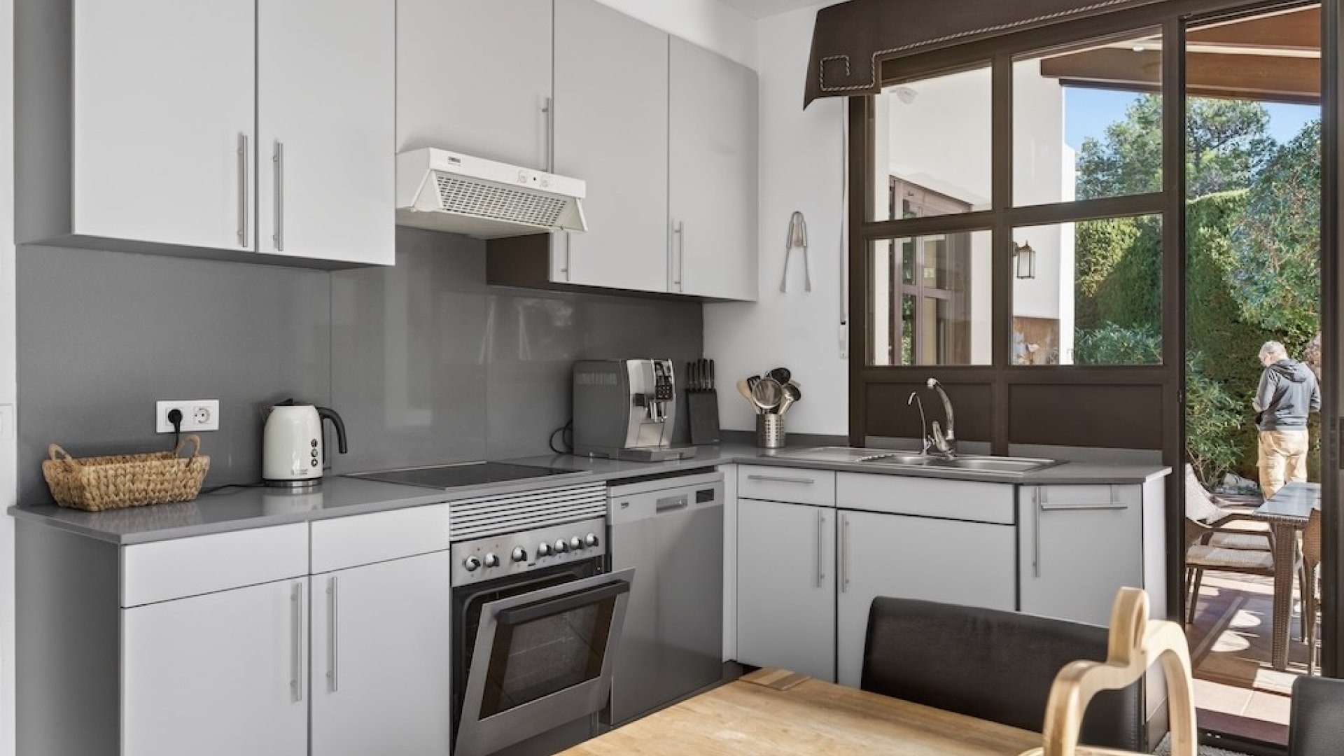 Resale - Villa -
Jávea - Monte Olimpe