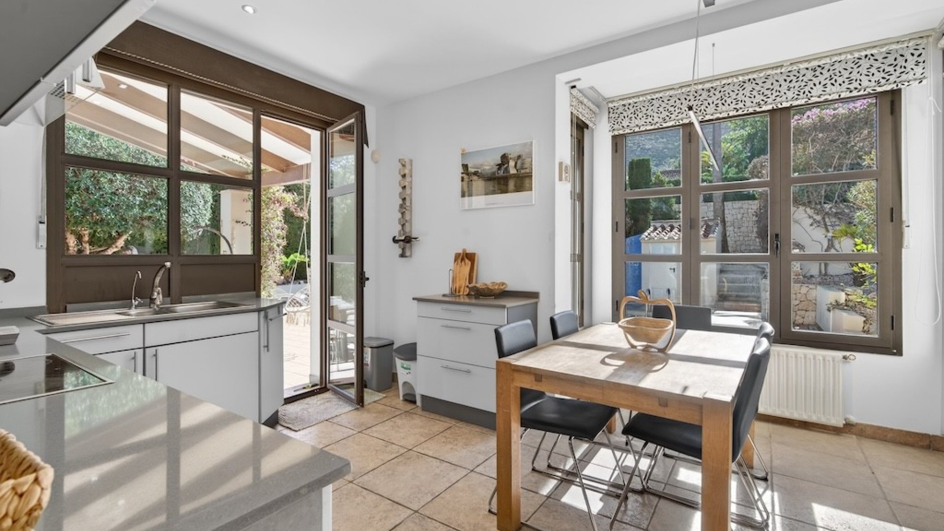 Resale - Villa -
Jávea - Monte Olimpe