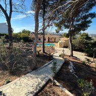 Resale - Villa -
Jávea - Montgó