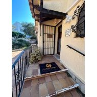 Resale - Villa -
Jávea - Montgó