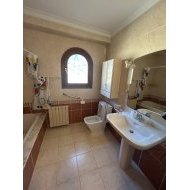 Resale - Villa -
Jávea - Montgó