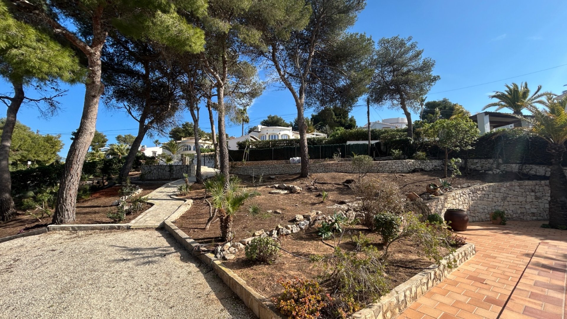 Resale - Villa -
Jávea - Montgó