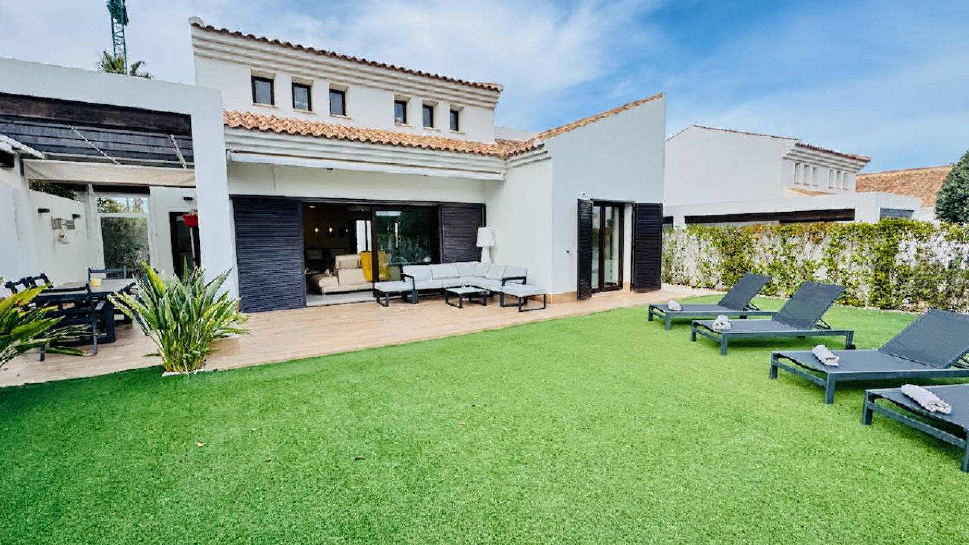 Resale - Villa -
La Finca Golf - La finca Golf