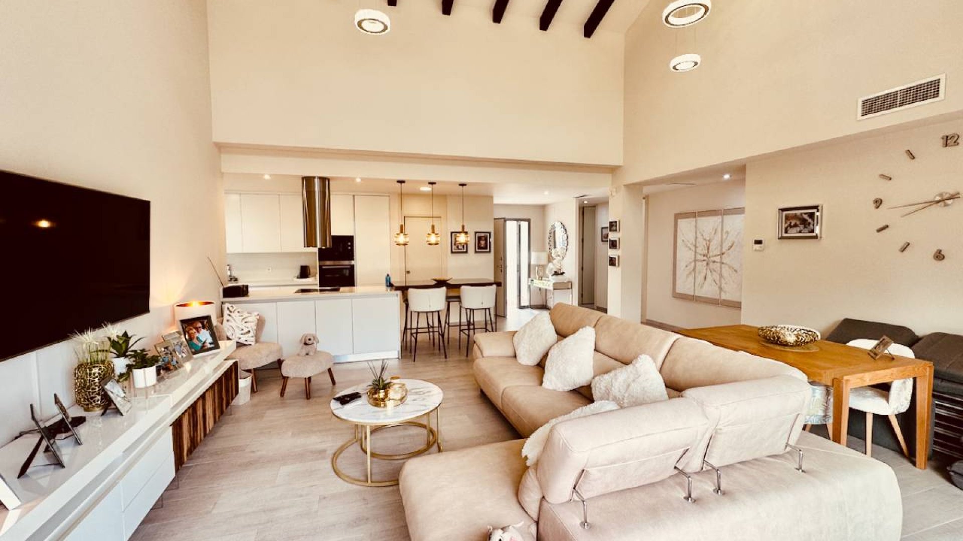 Resale - Villa -
La Finca Golf - La finca Golf