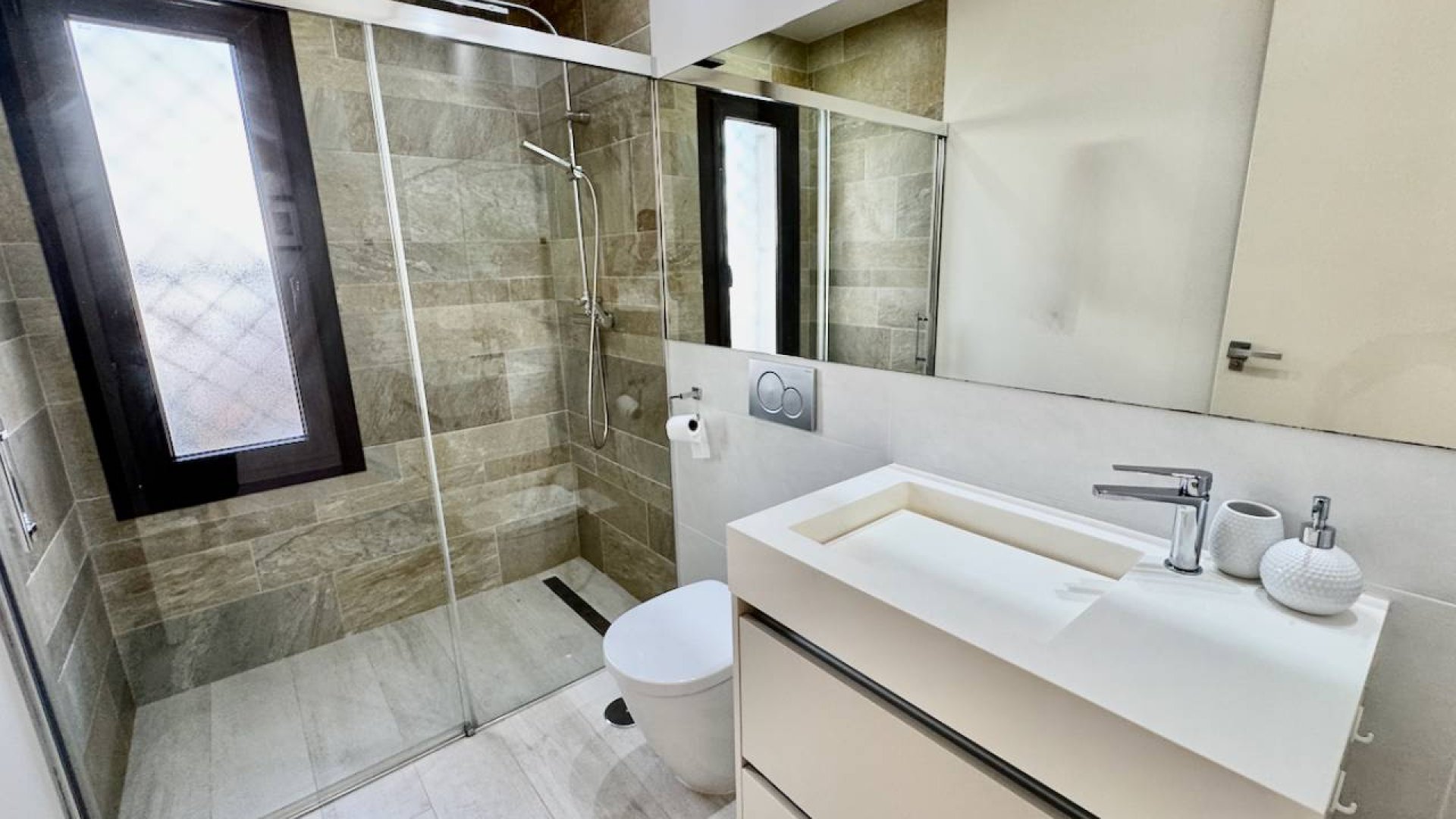 Resale - Villa -
La Finca Golf - La finca Golf