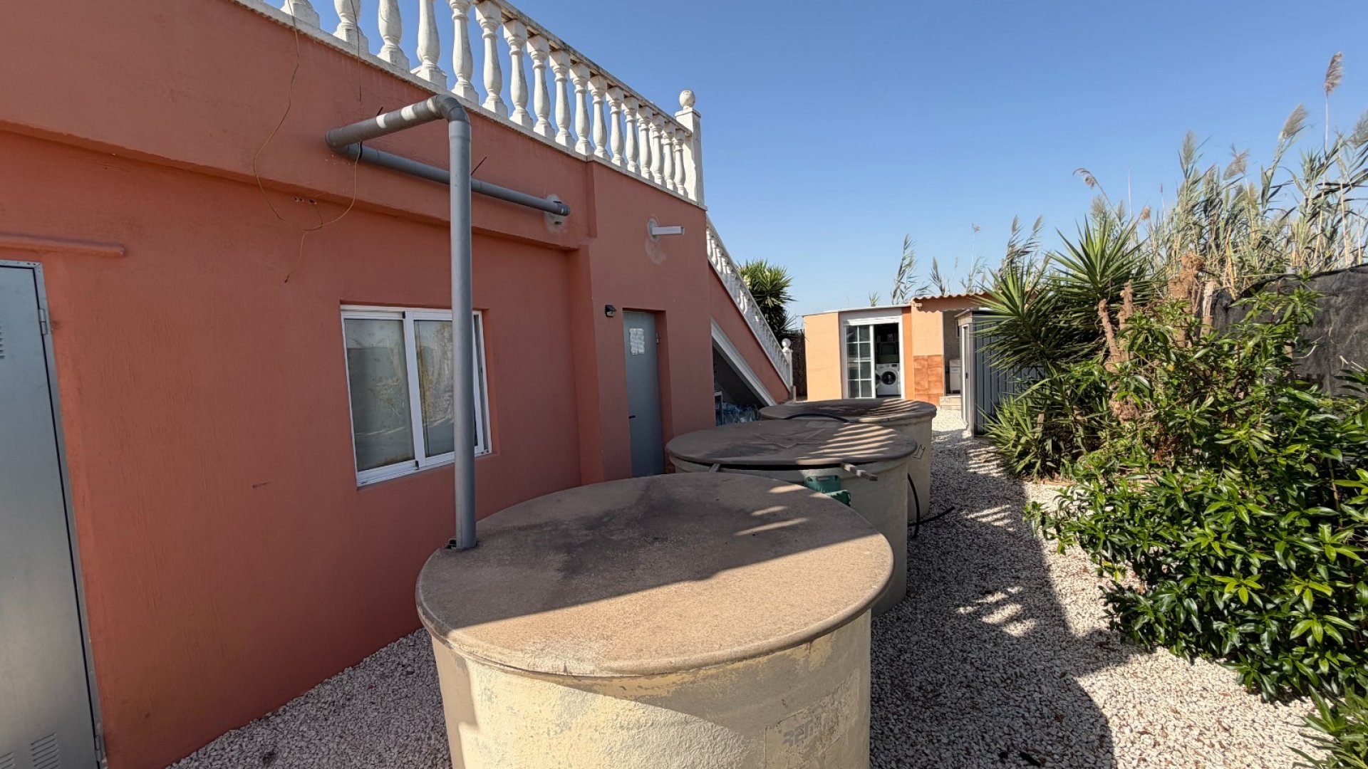 Resale - Villa -
La Marina - Elche / Elx