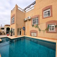 Resale - Villa -
La Marina - La Marina Urb