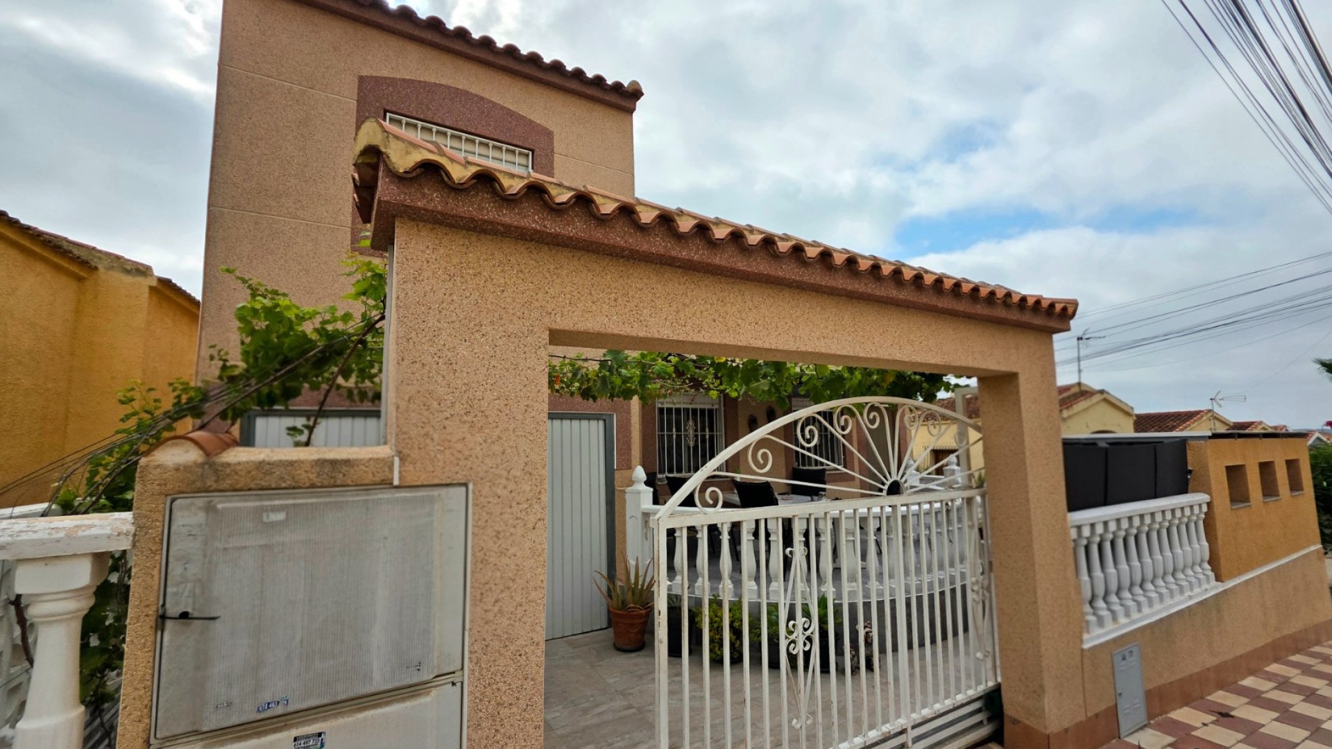 Resale - Villa -
La Marina - La Marina Urb