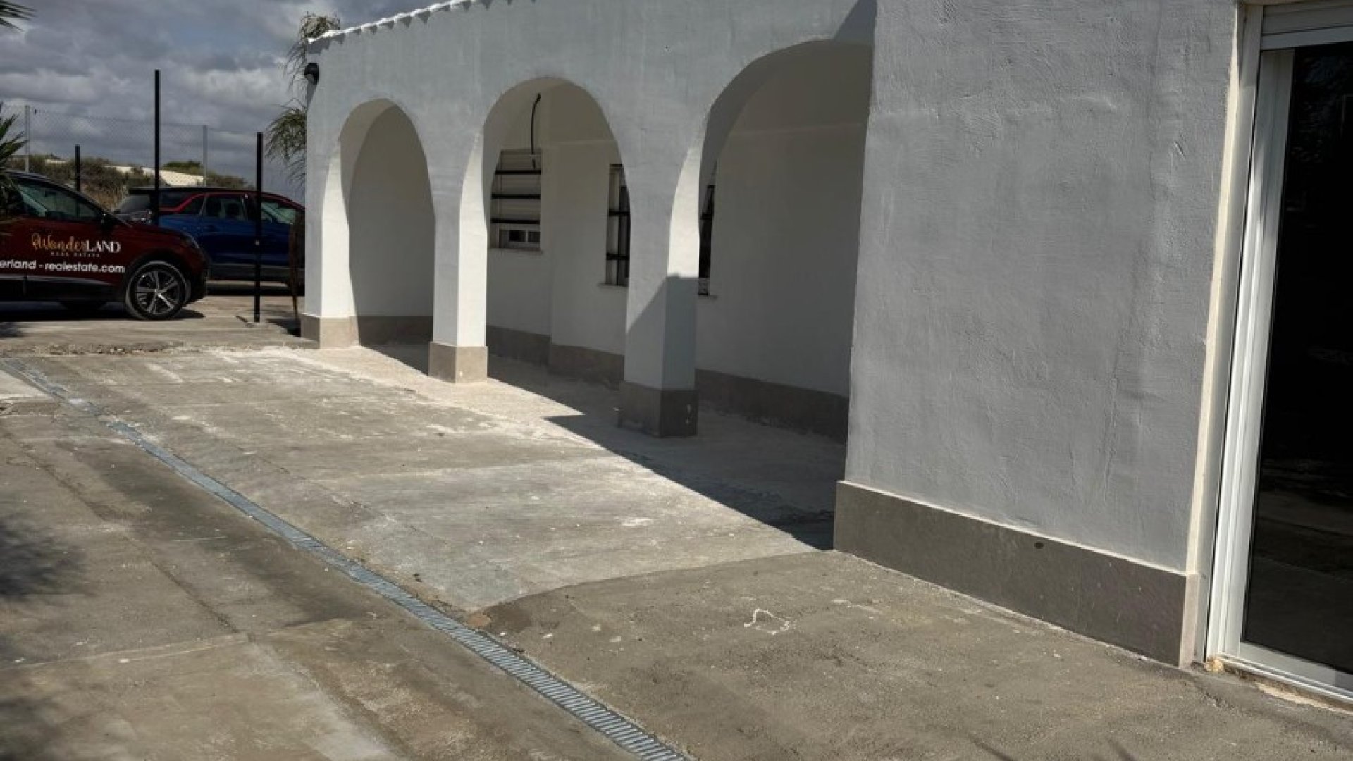 Resale - Villa -
La Marina