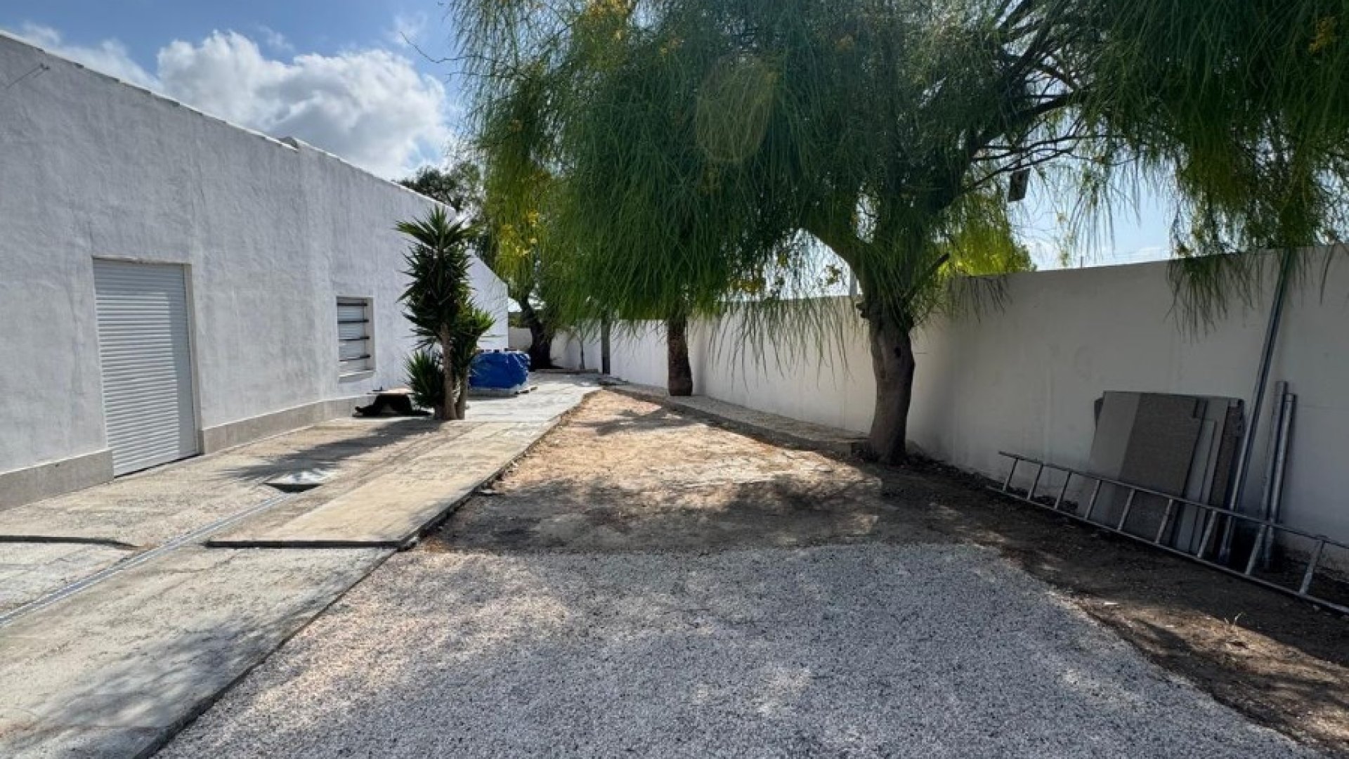 Resale - Villa -
La Marina