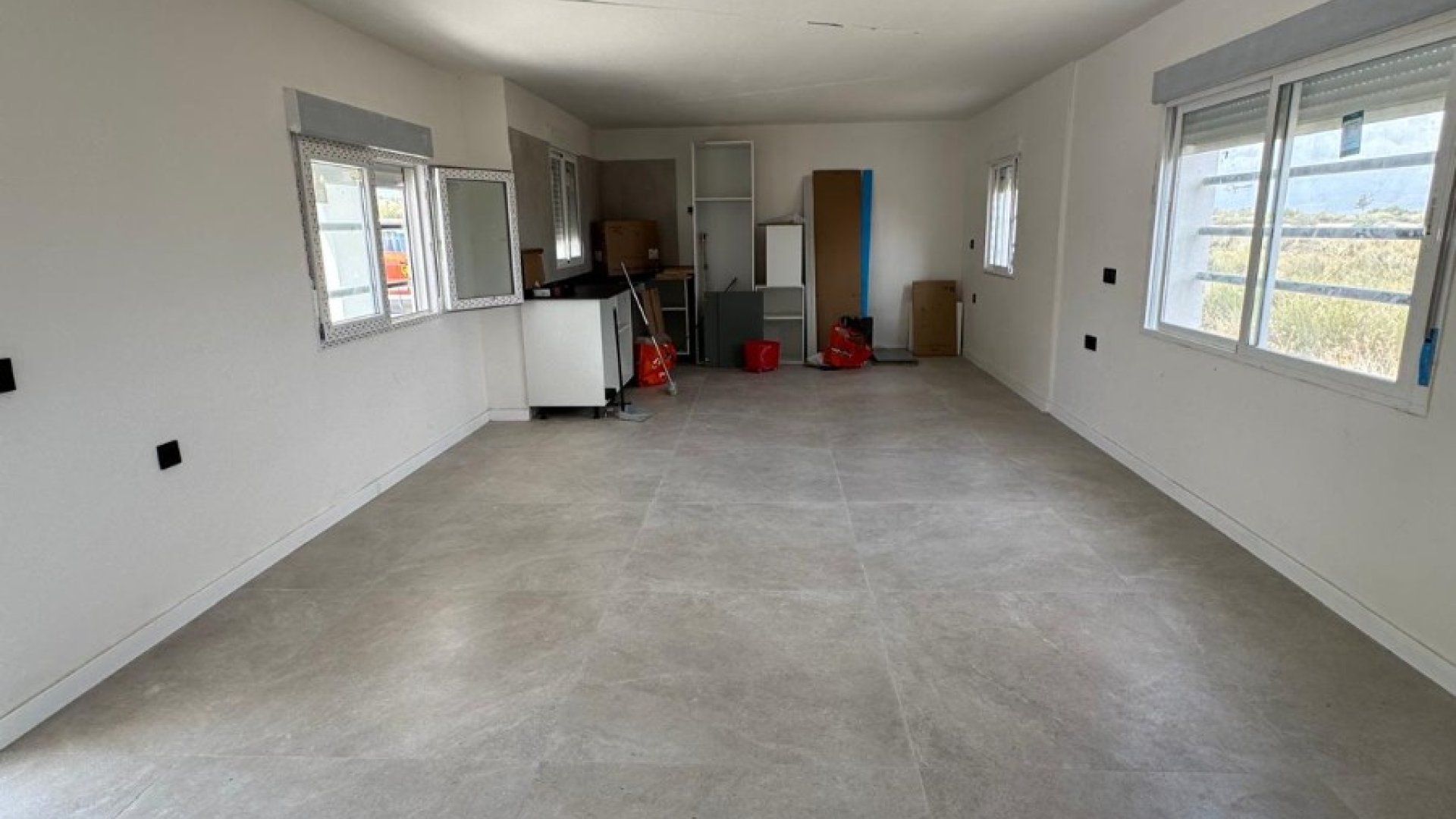 Resale - Villa -
La Marina