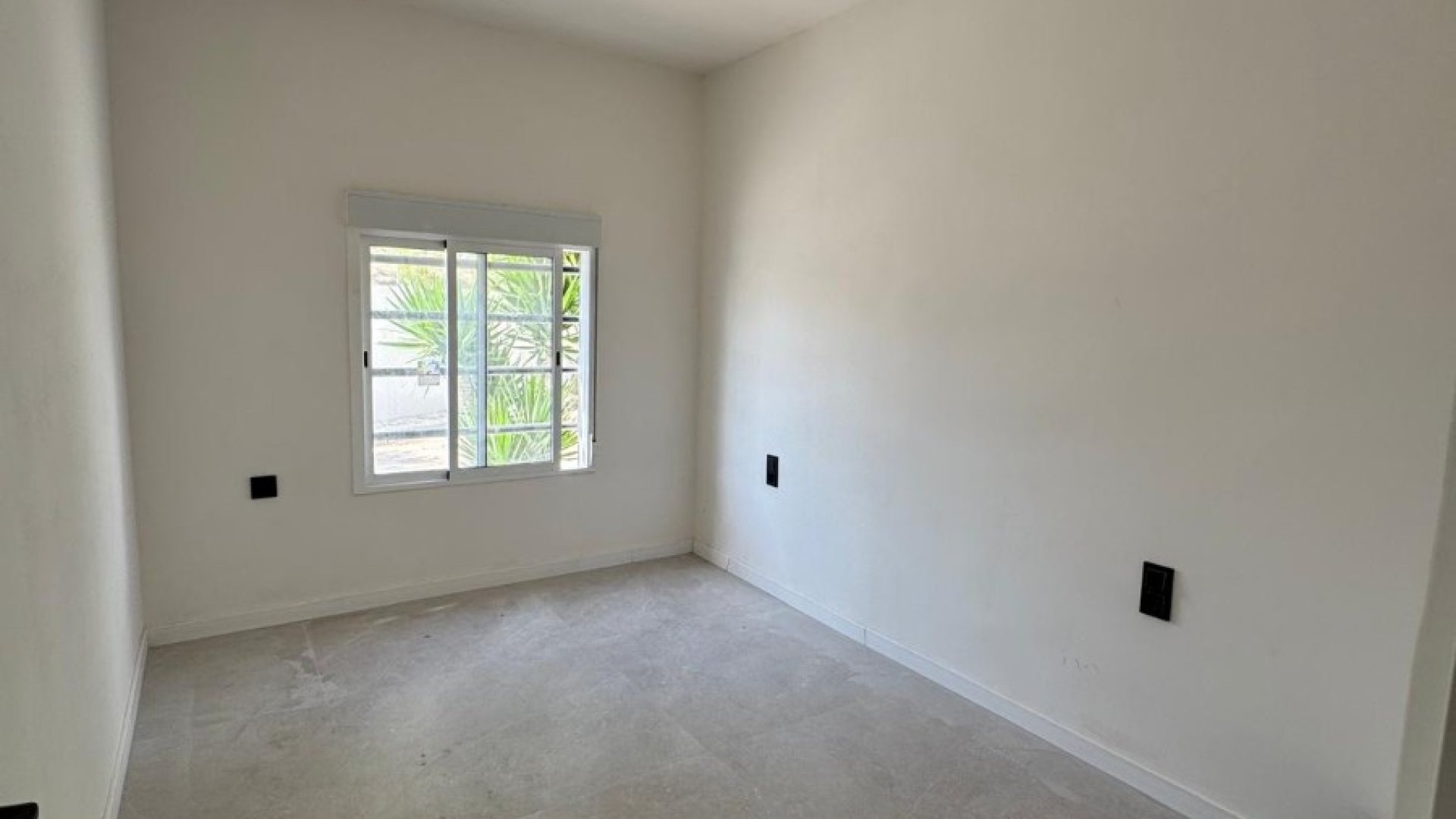 Resale - Villa -
La Marina