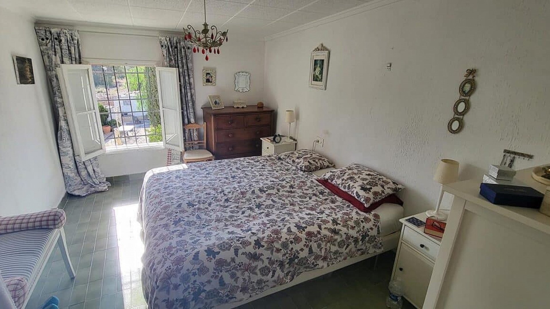 Resale - Villa -
La Romana