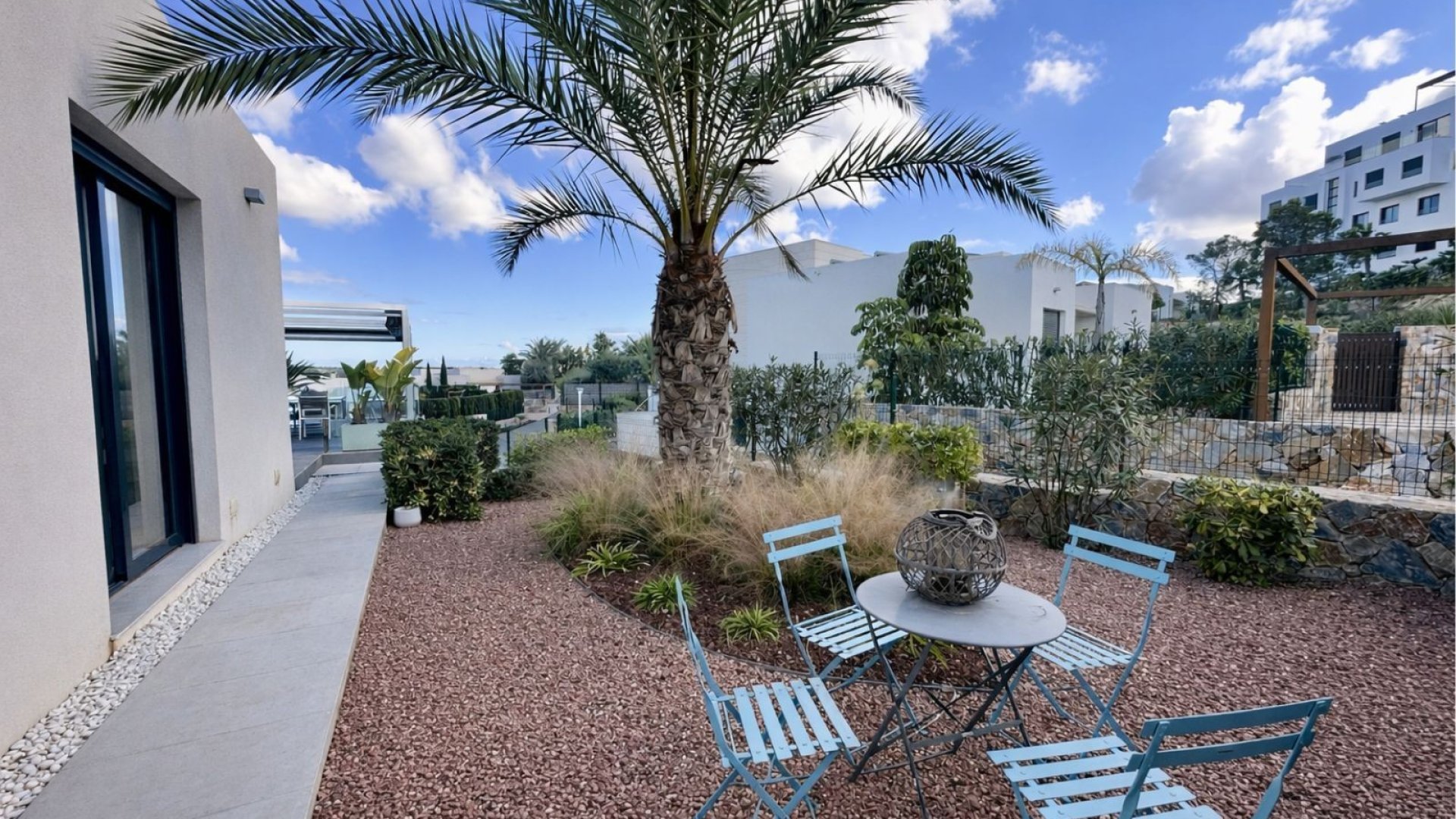 Resale - Villa -
Las Colinas Golf Resort - Las Colinas golf